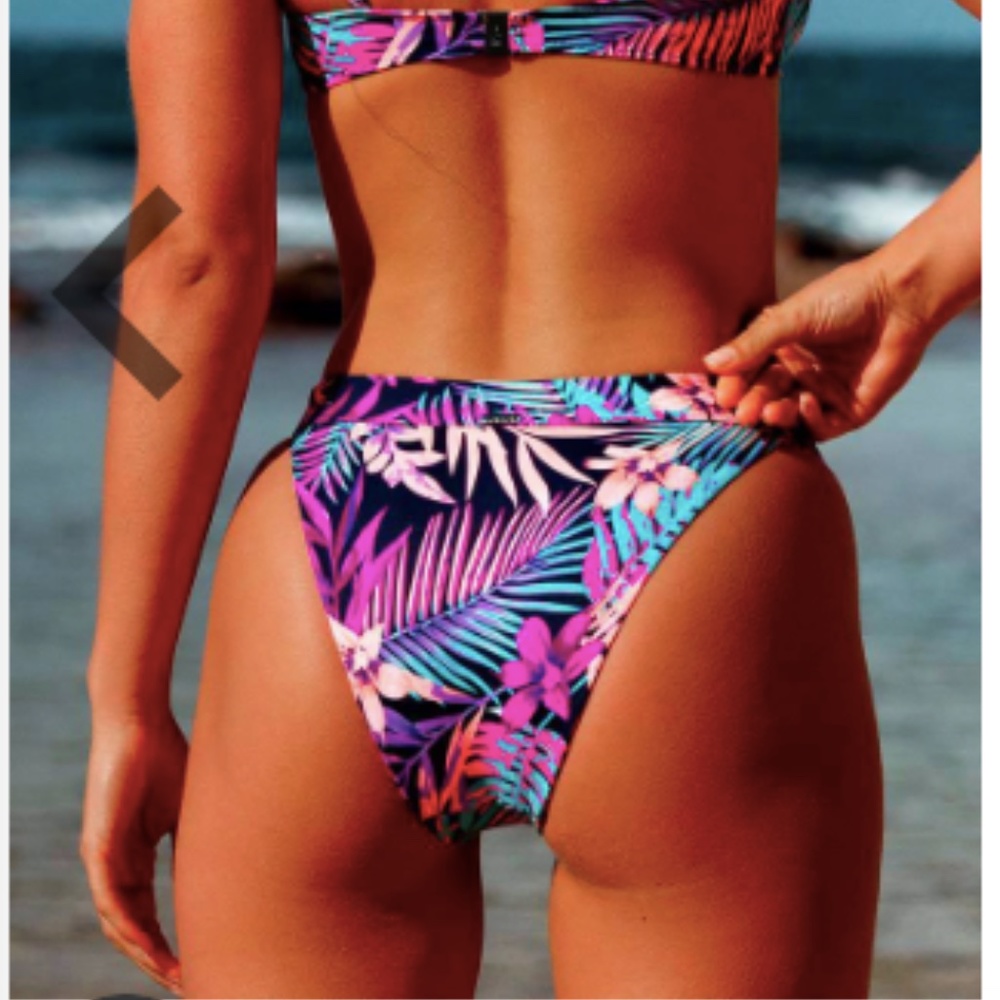 Blackbough Izzy Cheeky Swim Bottoms